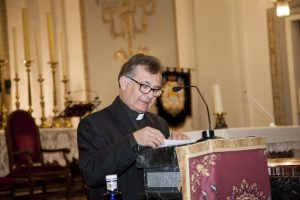 Rvdo. Miguel Riquelme, en la proclamación del Pregón de Semana Santa 2018, celebrado en la parroquia de Nuestra Señora de Belén.